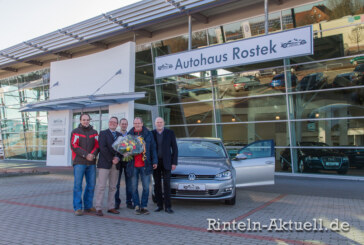 Autohaus Rostek macht Bückeburger glücklich