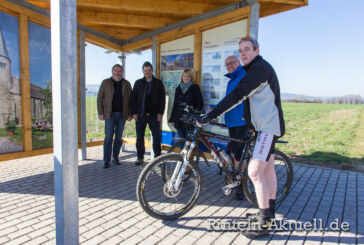 Weserradweg: Neuer Infopunkt für Radler am Doktorsee