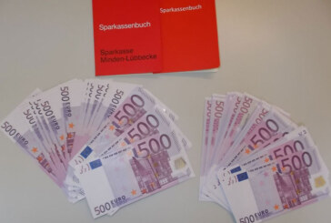 Syrischer Flüchtling findet 50.000 Euro und Sparbücher in gespendetem Schrank