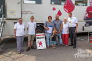Voller Erfolg: 146 Blutspender im DRK-Mobil bei „Marktkauf“