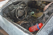 Brandstiftung und Sachbeschädigung an Autos in Luhden