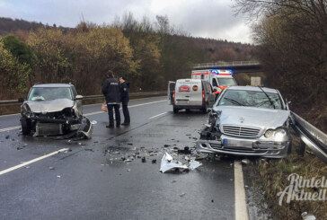 Schwerer Unfall auf B238 in Fahrtrichtung Steinbergen