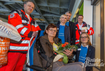Rintelnerin erste Patientin: Agaplesion Klinikum Schaumburg in Vehlen offiziell eröffnet