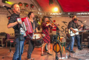 Musik und ein lauer Sommerabend: Patentrezept für Irish-Folk-Festival in Möllenbeck geht auf