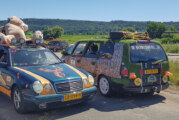 Carbage Run: Über 1.000 skurille Autos auf dem Weg durchs Weserbergland