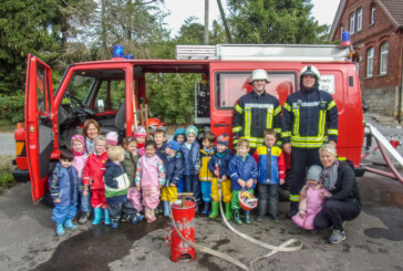 Comenius-Kindergarten zu Besuch bei der Feuerwehr Schaumburg