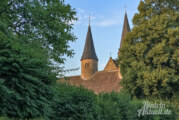 Kloster, Kirche, Kaffee und Kuchen: Mobiler Kaffeeklatsch zu Gast in Möllenbeck