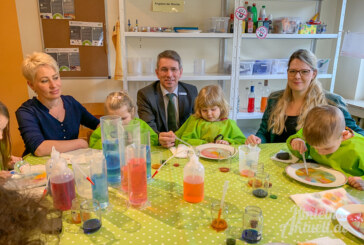 Volksbank in Schaumburg unterstützt Comenius-Kindergarten Rinteln