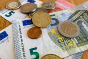 Bei Geldwechsel um 150 Euro bestohlen