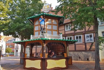 Biergarten am Weseranger feiert „Standpremiere“ mit sechseckiger Taverne auf Rintelner Altstadtfest
