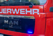 Steinbergen: Bei Unkraut-Abflammarbeiten Feuerwehreinsatz ausgelöst