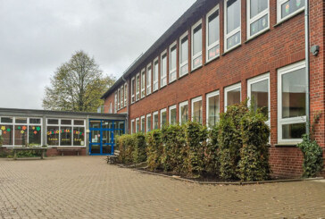 SPD-Ratsfraktion besucht Grundschulen in Exten und Krankenhagen