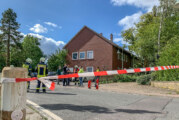 Feuerwehreinsatz in Exten: Bagger beschädigt Gasleitung