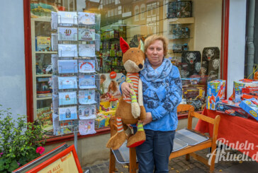 Spielzeuginsel im Lockdown: Gratis Lieferung von weihnachtlich eingepackten Geschenken und Telefonberatung