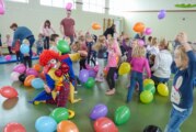 Engern: Kita „Zum Gänseblümchen“ feiert den Weltkindertag