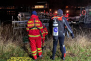 DLRG Wasserrettungszug Schaumburg und Ortsgruppe Hameln üben bei Dunkelheit