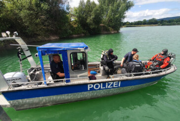 Porta Westfalica: Weiterhin keine Spur von Vermissten am Baggersee