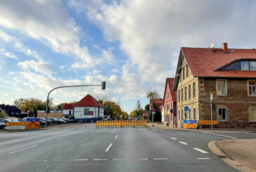 B83-Baustelle zwischen Westendorf und Deckbergen: Verkehr auf der Suche nach individuellen Umleitungen