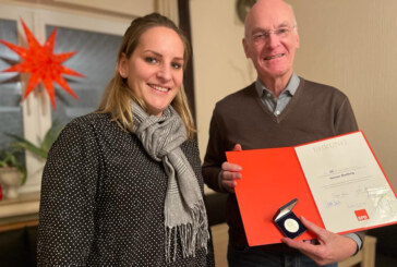 SPD überreicht Willy-Brandt-Medaille an Heiner Bartling