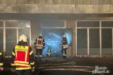 Brand in der ehemaligen Prince Rupert School: Großeinsatz der Feuerwehren in Rinteln