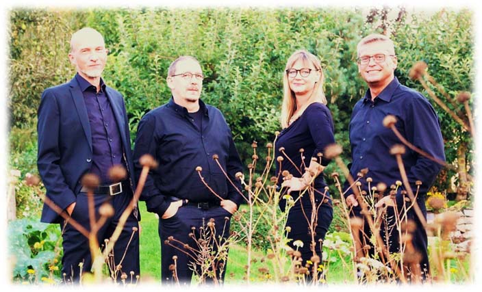 Die Maranatha-Band mit Jürgen Schuba (Saxophon), Michael Boden (Gitarre), Monika Perrey (Keyboard) und Rainer Julitz (Schlagzeug).