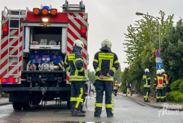 Gasaustritt im Gebäude: Feuerwehren Rinteln und Todenmann werden in die Karlstraße alarmiert