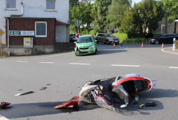 Rollerfahrer aus Rinteln bei Unfall in Veltheim verletzt