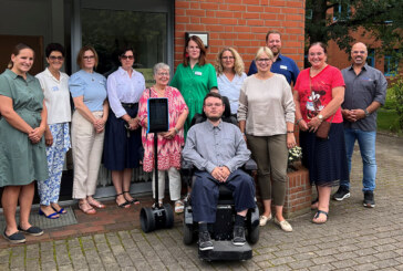 „Innovative Pflegeausbildung“: Marja-Liisa Völlers zu Besuch in der BBS Rinteln