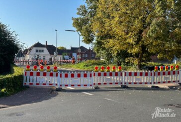 Rinteln: Bahnübergang Stoevesandtstraße/Alte Todenmanner Straße voll gesperrt