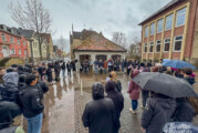„5 Minuten für 6 Millionen“: Rintelner Schüler gedenken der Holocaust-Opfer